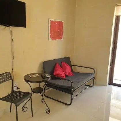 Family Oda, Ortak Banyo, Şehir Manzaralı