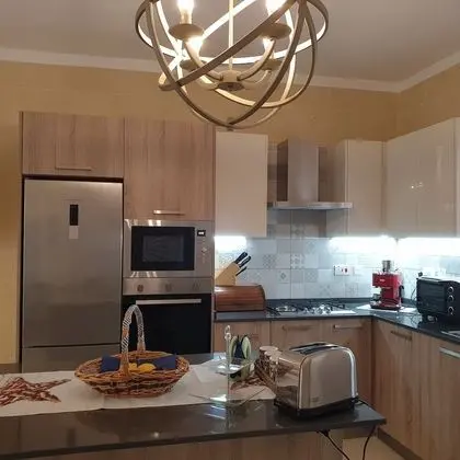 Family Oda, Ortak Banyo, Şehir Manzaralı