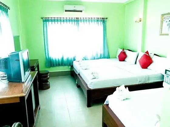 Superior Üç Kişilik Oda, 3 Tek Kişilik Yatak, Balkon, Şehir Manzaralı