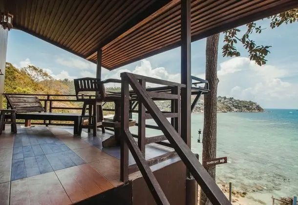 Deluxe good view bungalow