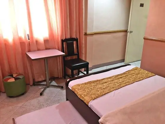 Üç Kişilik Oda