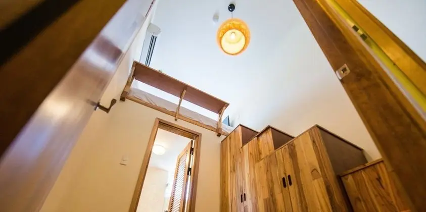 Üç Kişilik Oda (Cabin)