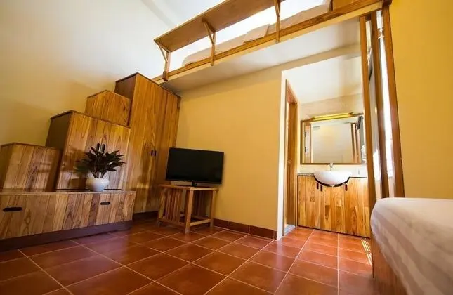 Üç Kişilik Oda (Cabin)