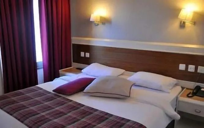 Classic İki Ayrı Yataklı Oda