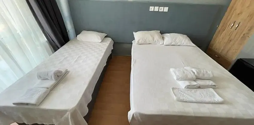 Standart Üç Kişilik Oda
