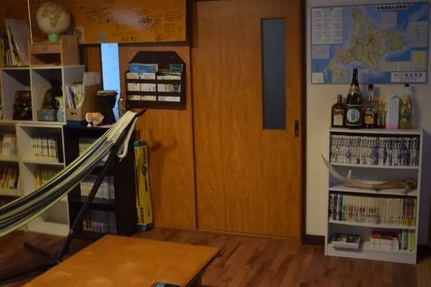 Ortak Ranzalı Oda, Karma Ranzalı Oda