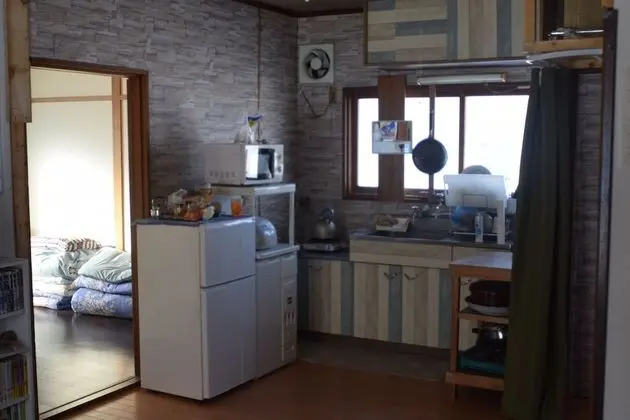 Ortak Ranzalı Oda, Sadece kadınlar için