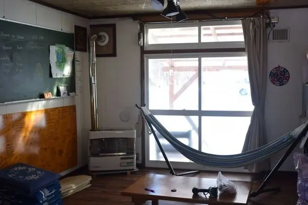 Ortak Ranzalı Oda, Sadece kadınlar için