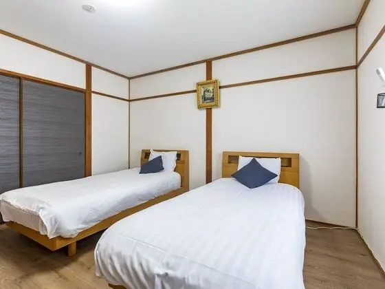 İki Ayrı Yataklı Oda, Sigara İçilmez, Ortak Banyo (Western)