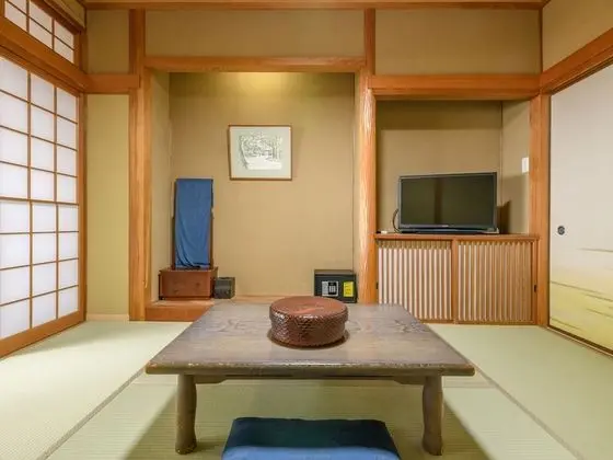 Traditional İki Ayrı Yataklı Oda, Ortak Banyo (Japanese Style)