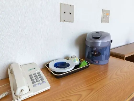Tek Kişilik Oda, Sigara İçilebilir