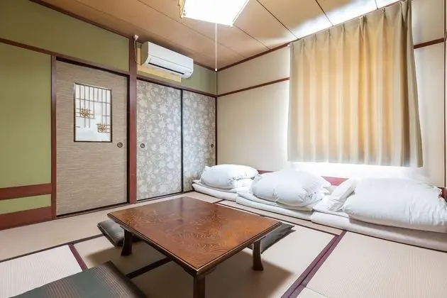 Traditional Oda, Sigara İçilebilir, Ortak Banyo (Japanese, 3 guests)