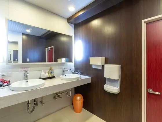Üç Kişilik Oda, Sigara İçilebilir, Ortak Banyo (Japanese)