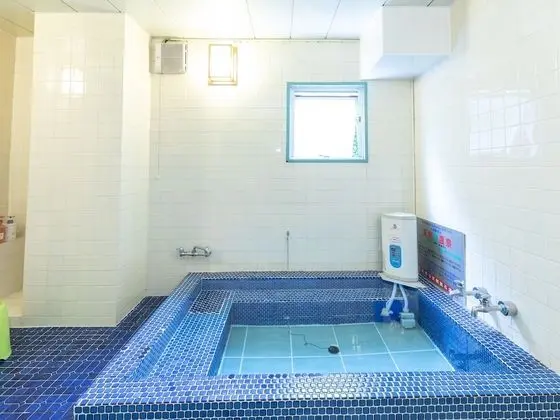 Üç Kişilik Oda, Sigara İçilebilir, Ortak Banyo (Japanese)
