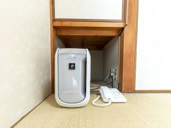 Üç Kişilik Oda, Sigara İçilmez, Ortak Banyo (Japanese)
