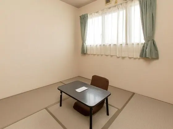 Traditional Oda, Sigara İçilmez (Japanese up to 1 guest)