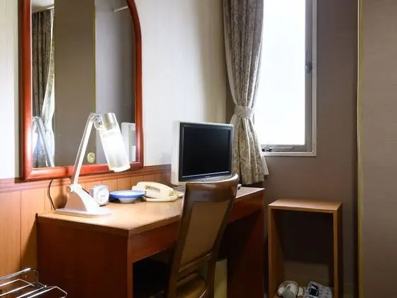 Standard Tek Kişilik Oda, Sigara İçilebilir