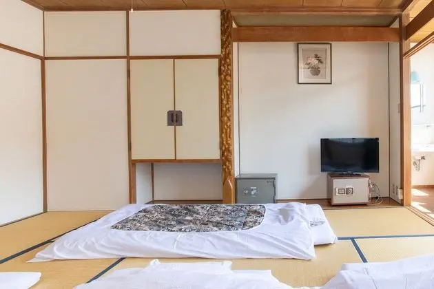 Traditional Oda, Ortak Banyo (Japanese Style, Quadruple)
