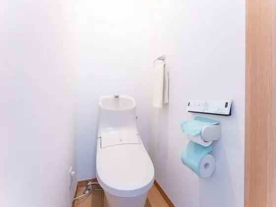 Basic Tek Kişilik Oda, Sadece erkekler için, Sigara İçilmez