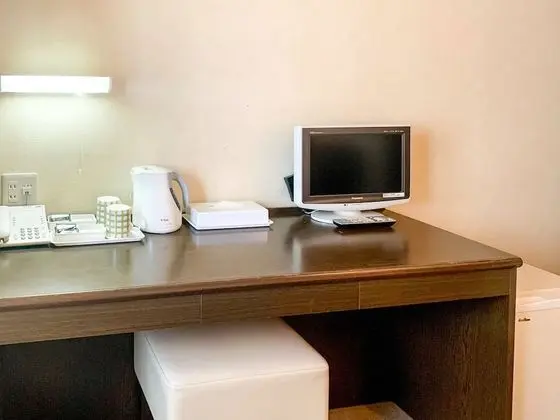 Tek Büyük Yataklı Oda, Sigara İçilebilir