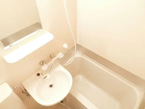 Tek Büyük Yataklı Oda, Sigara İçilebilir