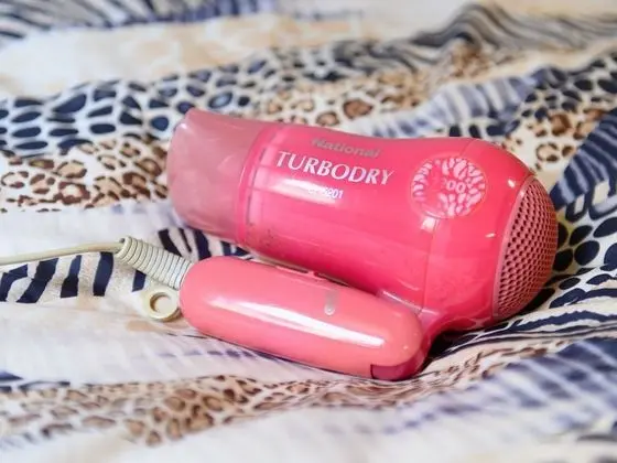 Tek Kişilik Oda, Sigara İçilebilir