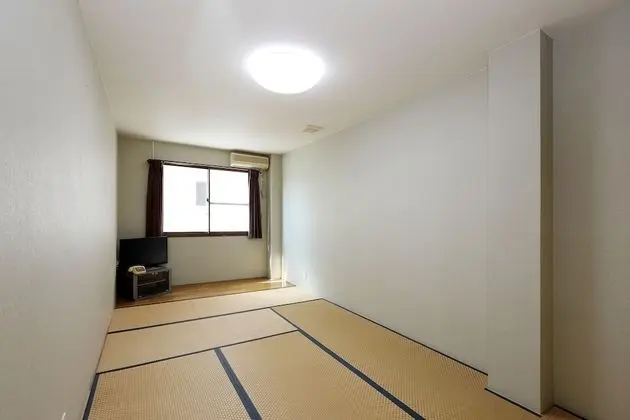 Traditional Üç Kişilik Oda, Sigara İçilebilir (Japanese Style)