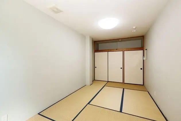 Traditional Üç Kişilik Oda, Sigara İçilebilir (Japanese Style)
