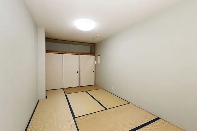 Traditional Üç Kişilik Oda, Sigara İçilebilir (Japanese Style)