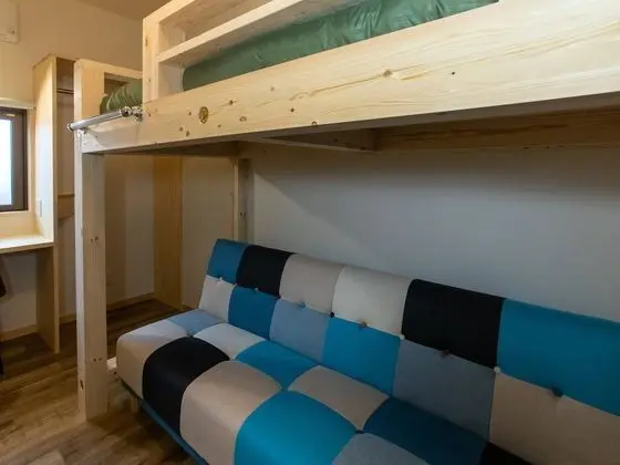 İki Ayrı Yataklı Oda, Sigara İçilmez, Ortak Banyo