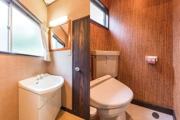Traditional Üç Kişilik Oda, Sigara İçilmez (JP style,Shared Washroom)