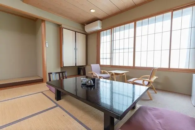 Traditional Dört Kişilik Oda (Japanese Style)