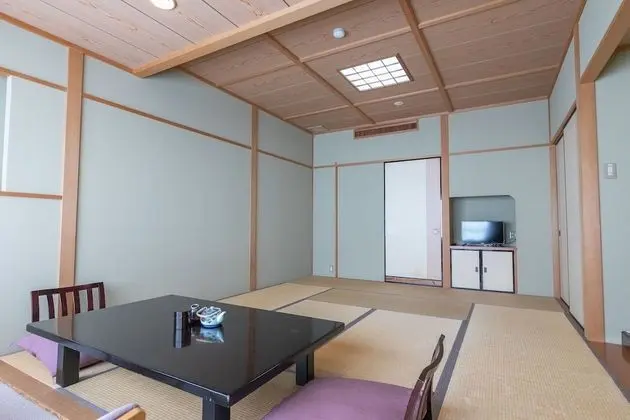 Traditional Dört Kişilik Oda (Japanese Style)