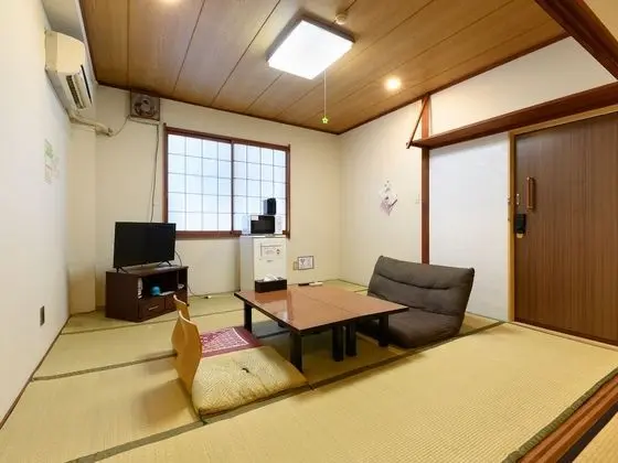 Traditional Dört Kişilik Oda, Sigara İçilmez (Japanese, Shared Washroom)
