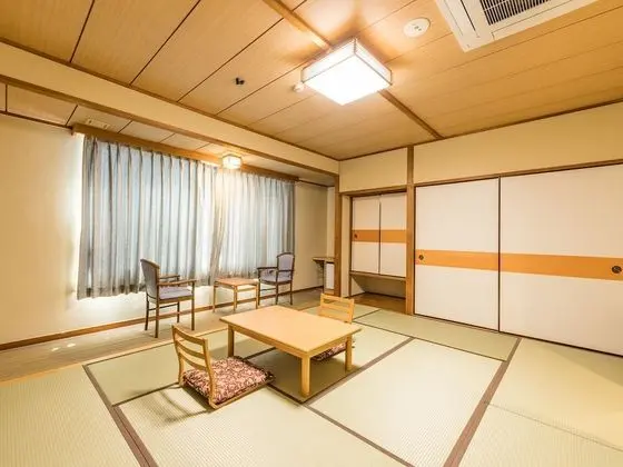 Traditional Oda, Ortak Banyo (Japanese, Quintuple)