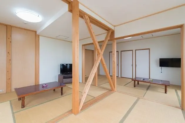 Traditional Oda, Sigara İçilebilir, Ortak Banyo (Japanese Style, for 8 Guests)