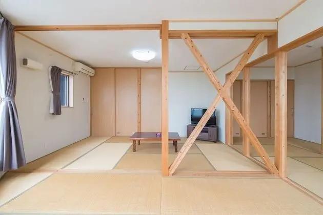 Traditional Oda, Sigara İçilebilir, Ortak Banyo (Japanese Style, for 8 Guests)