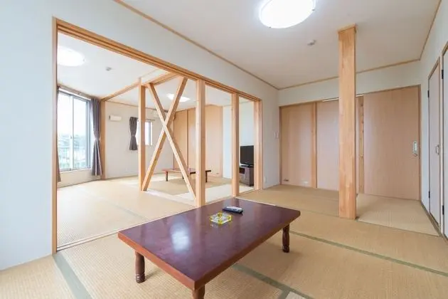 Traditional Oda, Sigara İçilebilir, Ortak Banyo (Japanese Style, for 8 Guests)