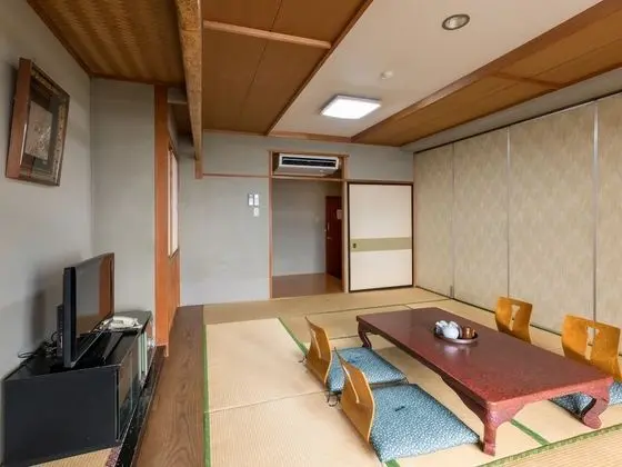Traditional Oda, Ortak Banyo (Japanese Style, Quintuple)