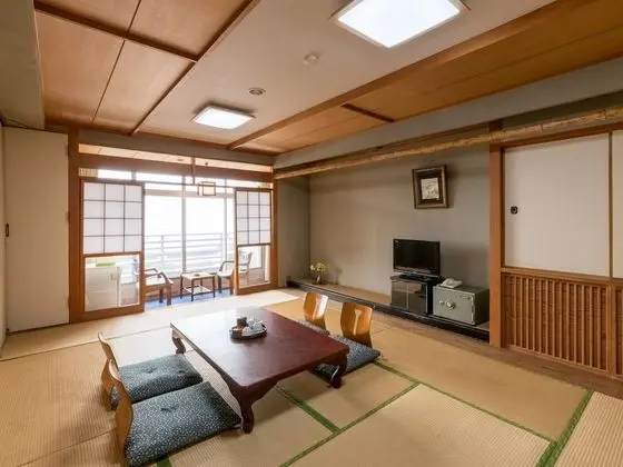 Traditional Oda, Ortak Banyo (Japanese Style, Quintuple)