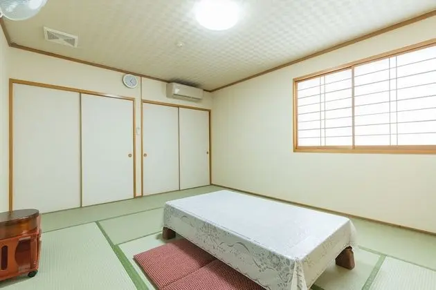 Family Oda (Japanese Style)