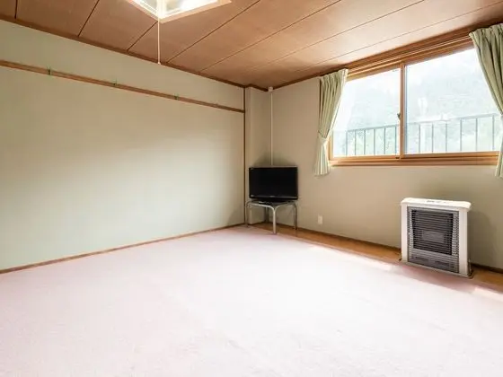 Traditional Oda, Sigara İçilmez, Ortak Banyo (Japanese with Shared Washroom)