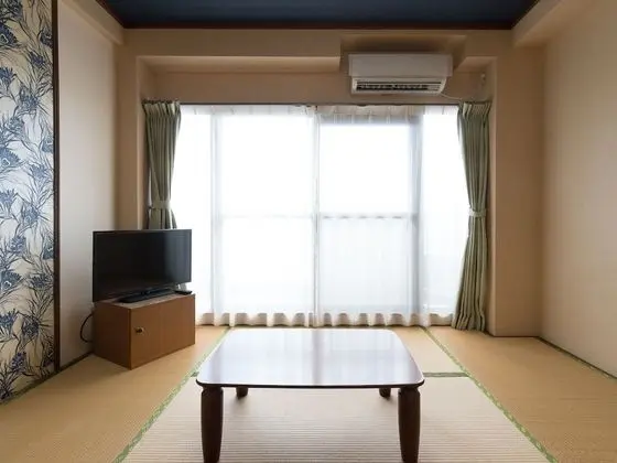 Traditional Oda, Sigara İçilmez (Japanese, up to 2 guests)