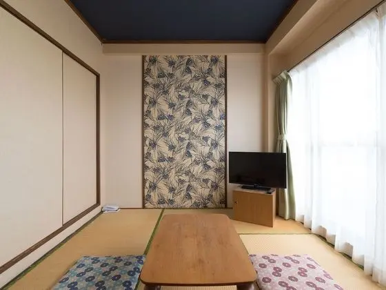 Traditional Oda, Sigara İçilmez (Japanese, up to 2 guests)