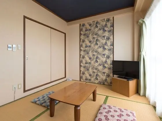 Traditional Oda, Sigara İçilmez (Japanese, up to 2 guests)