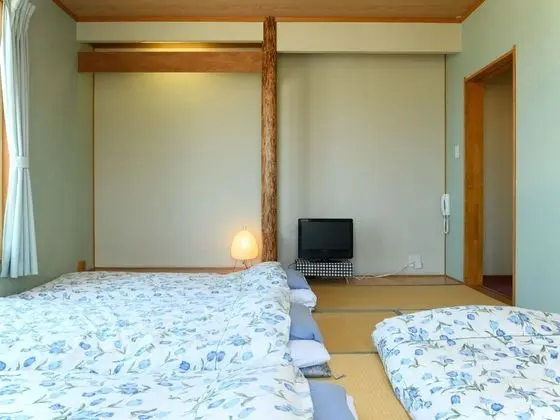 Traditional Oda, Sigara İçilmez (JP Style Quintuple, Shared Bathroom)