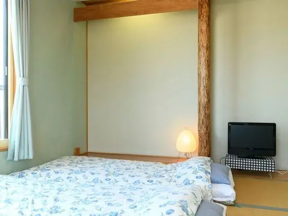 Traditional Oda, Sigara İçilmez (JP Style Quintuple, Shared Bathroom)