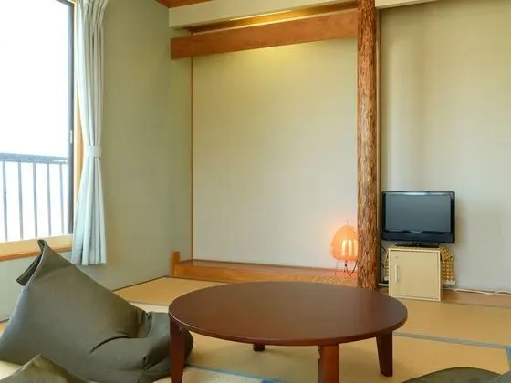 Traditional Oda, Sigara İçilmez (JP Style Quintuple, Shared Bathroom)