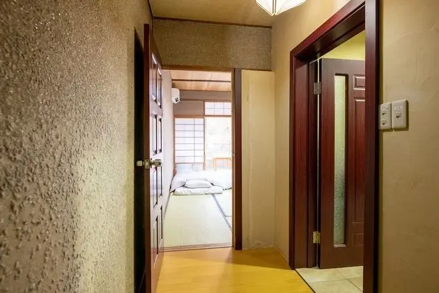 Traditional Oda (Japanese Style, 5 Guests, with Toilet)