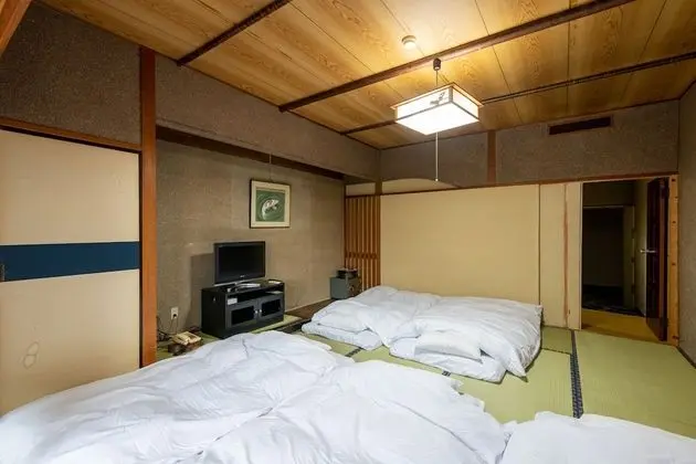 Traditional Oda (Japanese Style, 5 Guests, with Toilet)